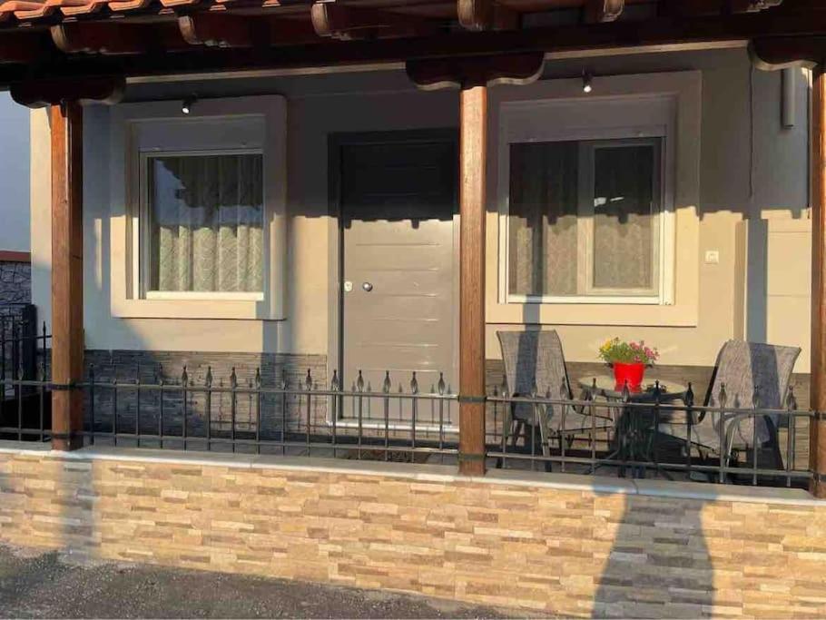Modern House In Stratoni别墅 外观 照片